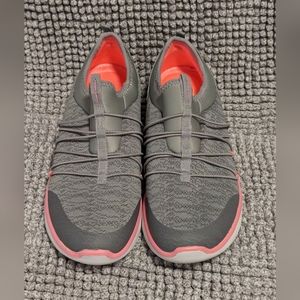 Skechers Women Synergy 2.0 - Simply Chic Gray/Pink Size 9